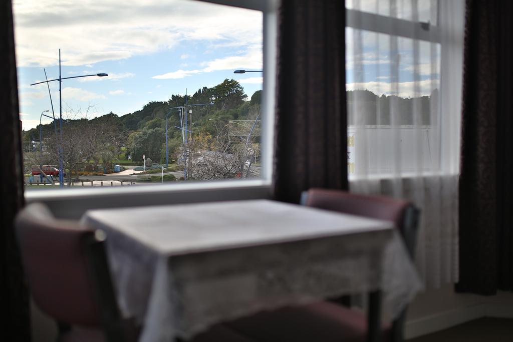 Masonic Hotel Waitara Dış mekan fotoğraf